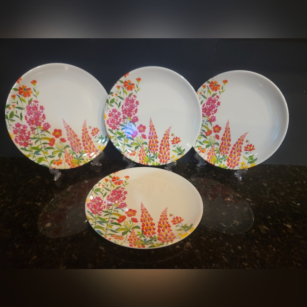 Laura Ashley Melamine 4pk Brightly Colored Floral Designs 7.5" Plates New
